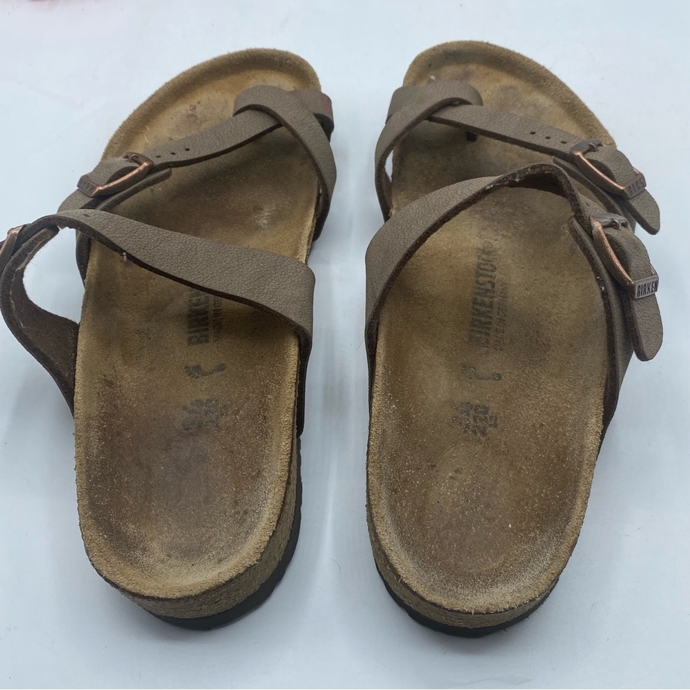 Birkenstock Kids Brown Double Strap Sandals with Toe Loop - Picture 3 of 10